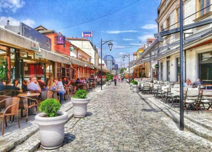 Apartamento Suvi Centar Ni Exterior foto