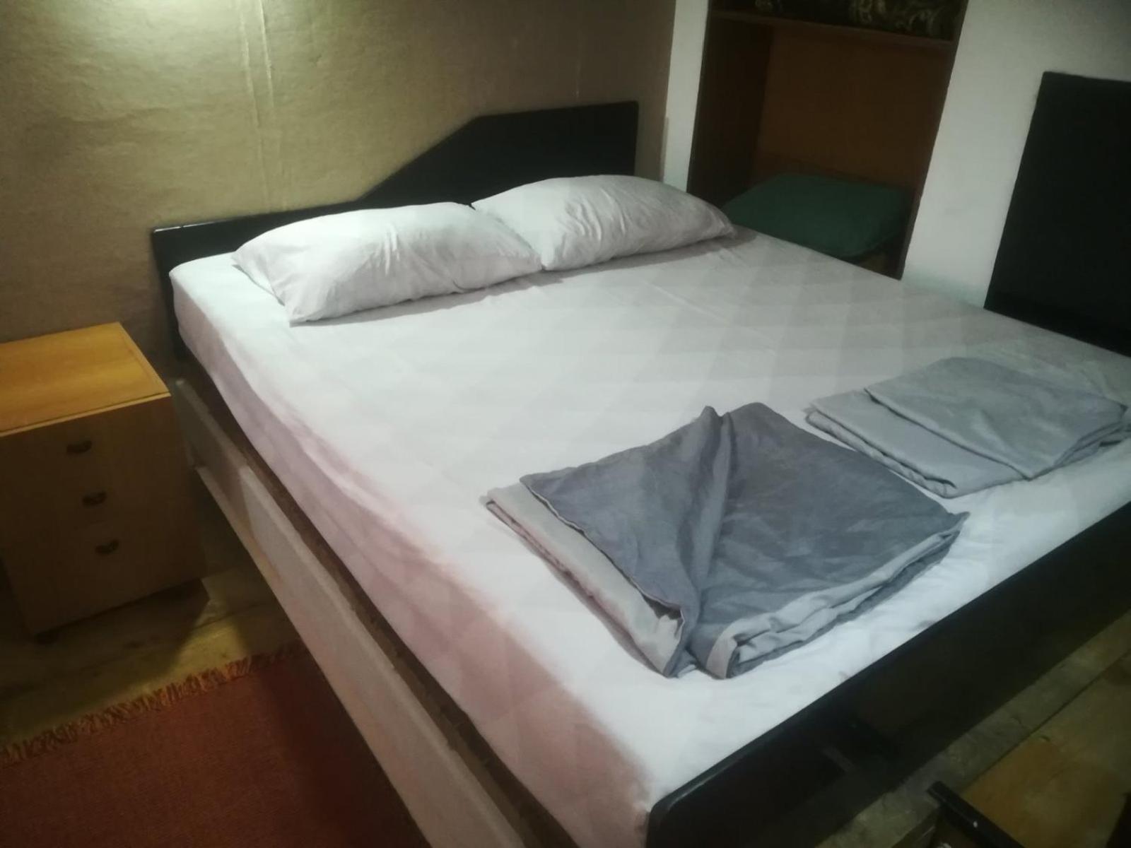 Apartamento Suvi Centar Ni Exterior foto